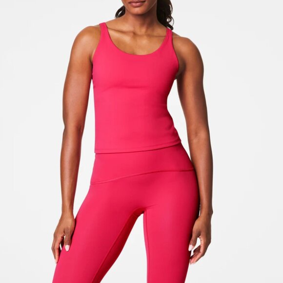 SPANX | SPANX® Get Moving Shelf Tank & Booty Boost® 7/8 Leggings - Picture 1 of 5